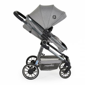 Carucior transformabil 2in1 cu sezut reversibil,pana la 4 ani sau maxim 22kg,centuri de siguranta,spatar reglabil,capotina XXL,pliere compacta cu unitate scaun,roti rezistente,husa pentru picioare inclusa Nania Giselle Gray