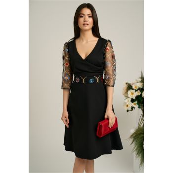 Rochie Ella Collection Adria eleganta din stofa neagra cu dantela florala colorata