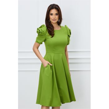 Rochie office verde fistic clos cu trandafiri la maneci