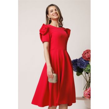 Rochie office din stofa rosu zmeura clos cu trandafiri la maneci