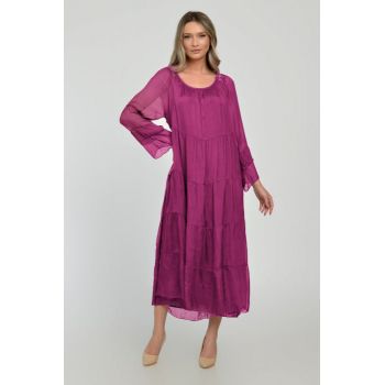 Rochie magenta lunga cu volane, din matase naturala si dantela macrame pe spate