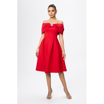 Rochie eleganta din neopren cu strass-uri si funda maxi Fiance Rosie