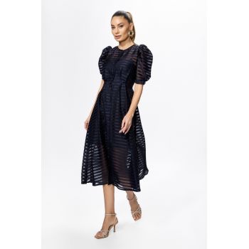 Rochie eleganta din voal satinat cu nasturi pe fata Bettina Bleumarin