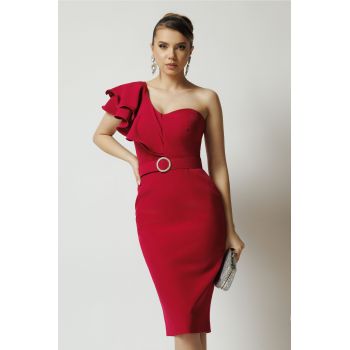 Rochie DY Fashion de ocazie din stofa magenta cu un umar gol si catarama in talie