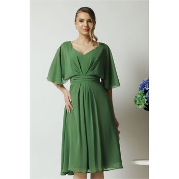 Rochie eleganta vaporoasa din voal verde cu pliuri pe talie