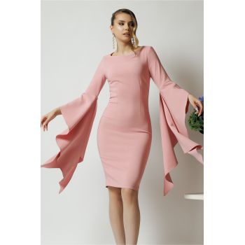 Rochie LaDonna de ocazie din stofa roz cu maneci maxi evazate