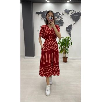 Rochie midi din bumbac, cu elastic in talie si imprimeu roz pe fond bordo