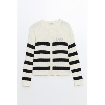 Cardigan cu nasturi si model in dungi
