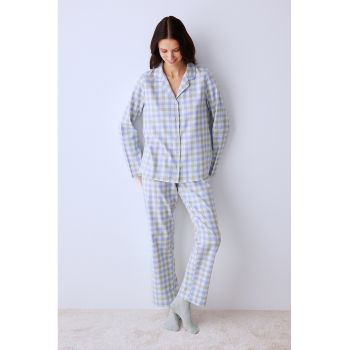 Pijama din bumbac cu pantaloni lungi si model in carouri