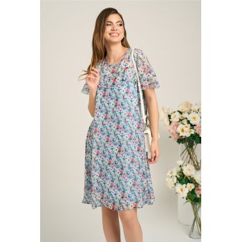 Rochie vaporoasa de zi din voal ivory cu flori bleu si roz