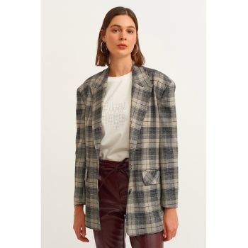 Sacou lejer cu model in carouri