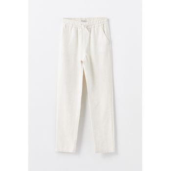 Pantaloni din amestec de bumbac si in