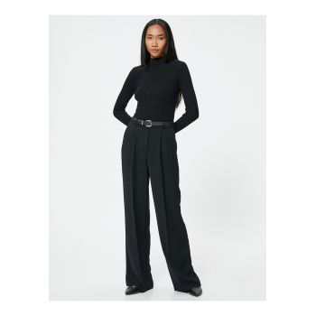 Pulover striat slim fit