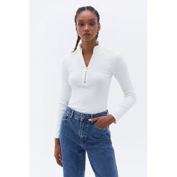 Bluza striata din bumbac cu fenta cu fermoar