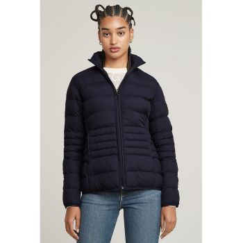 Geaca matlasata din nylon cu guler