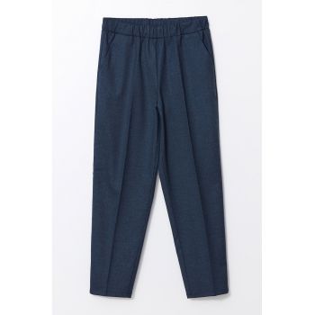 Pantaloni cu croiala conica si talie elastica