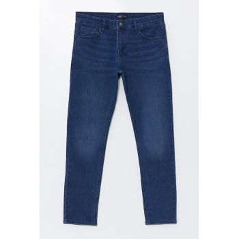 Blugi slim fit