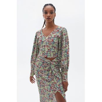 Bluza crop cu model si decolteu in V