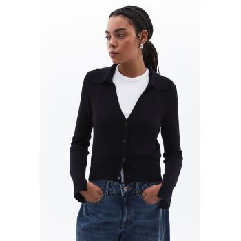 Cardigan cu guler ascutit