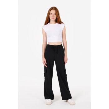 Pantaloni cargo cu snur de ajustare