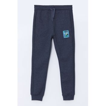 Pantaloni de trening cu snur si buzunare laterale
