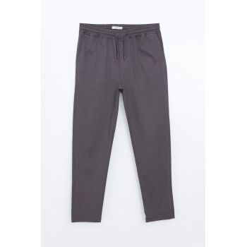 Pantaloni din amestec de bumbac cu buzunare laterale