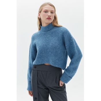 Pulover crop lejer cu maneci cazute