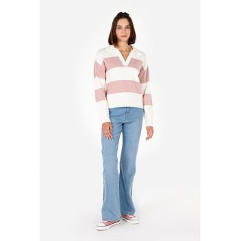 Pulover regular fit cu decolteu in V