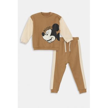 Trening cu imprimeu cu Mickey Mouse