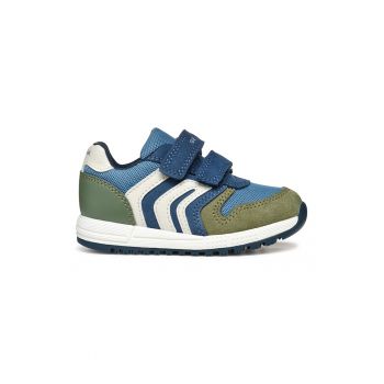 Pantofi sport cu velcro si garnituri din piele intoarsa