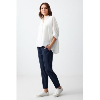 Pantaloni conici cu talie inalta