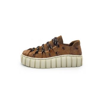Pantofi de piele cu insertii de piele intoarsa