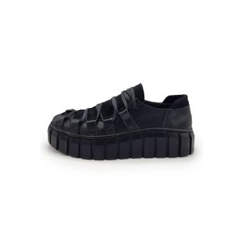 Pantofi de piele cu sireturi