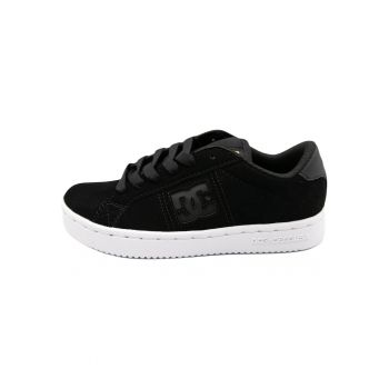 Pantofi sport  Striker
