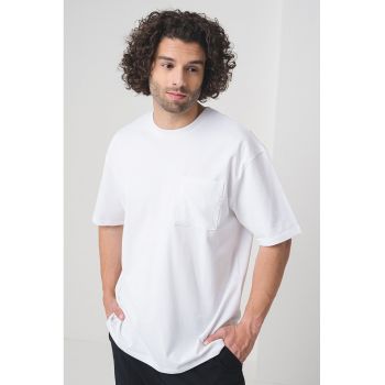 Tricou de bumbac cu decolteu la baza gatului