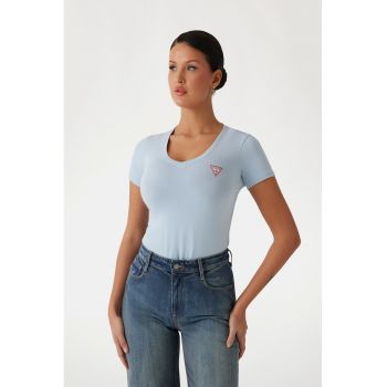 Tricou slim fit cu decolteu in V