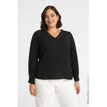 Bluza cu decolteu in V si garnituri cu decupaj