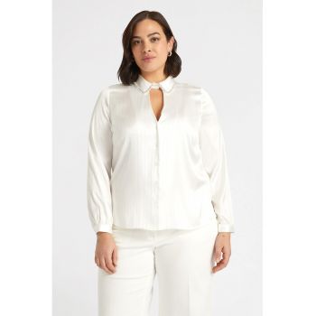 Bluza satintata cu decupaj