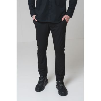 Pantaloni chino cu croiala slim-fit