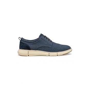 Pantofi cu garnituri de piele intoarsa