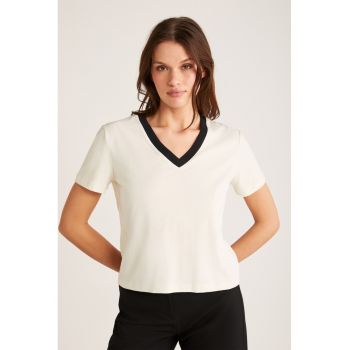 Tricou de bumbac cu decolteu in V