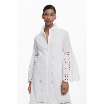 Rochie-camasa brodata cu maneci lungi