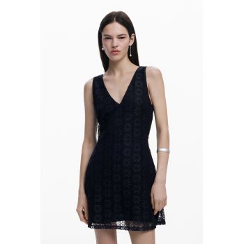 Rochie scurta cu dantela cu model floral