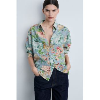 Camasa cu imprimeu floral si maneci lungi