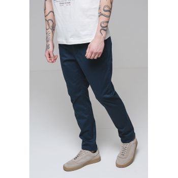 Pantaloni chino cu croiala dreapta