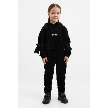 Pantaloni de trening cu snur in talie