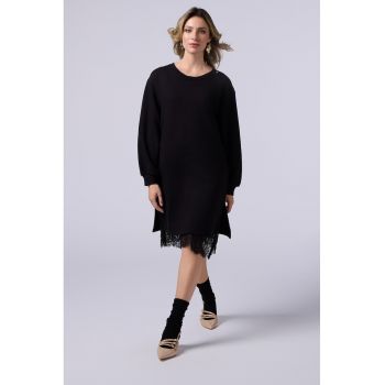 Rochie lejera cu garnitura din dantela