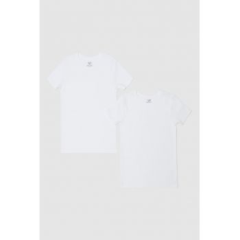 Set de tricouri cu decolteu la baza gatului - 2 piese