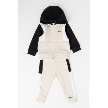 Trening cu model colorblock