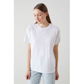 Tricou cu model uni si decolteu la baza gatului